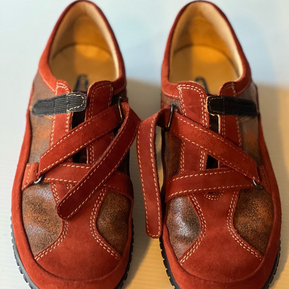 Wolky Shoes Womens Size 41 Rust Suede Walking Comfort Hook Loop Casual 1955